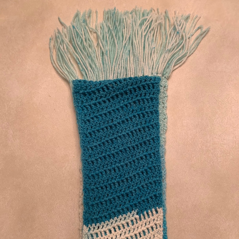 handmade // crochet scarf